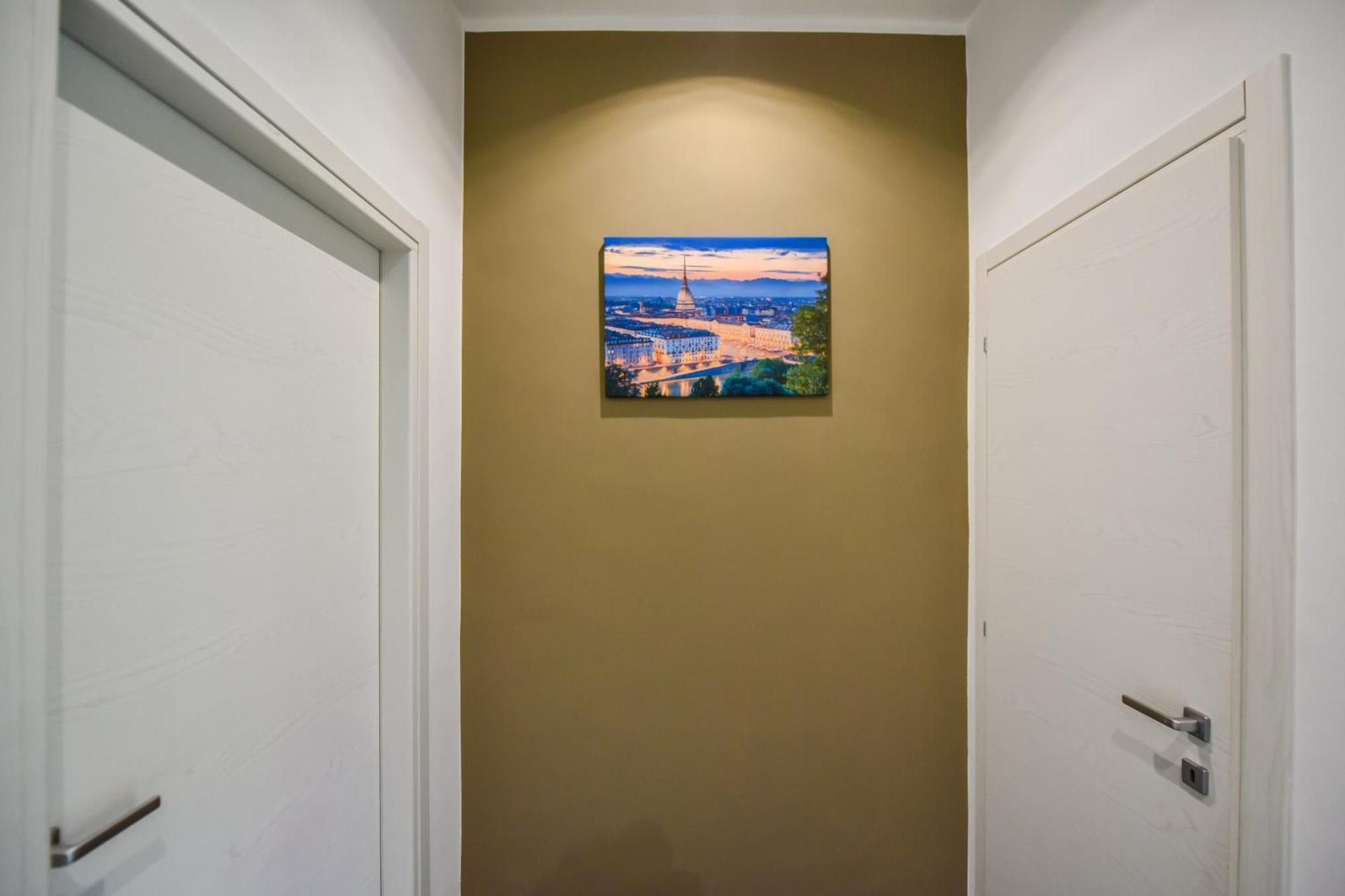 Benvenuti Casa Leo - Elegante Appartamento Turin Exteriör bild
